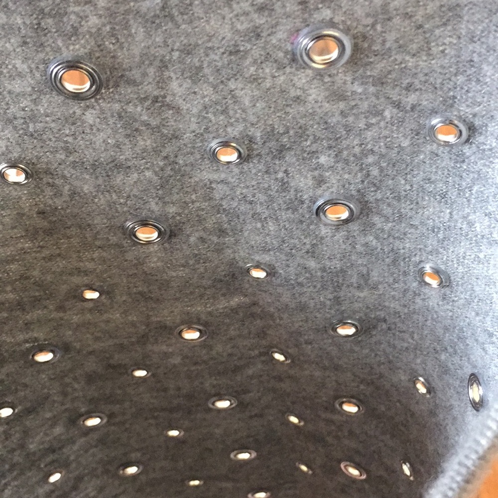 IISLI Riveted Tank Top - Picture 10 of 10